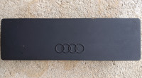 Audi A3, A4 pokrov / blenda avtoradia