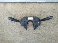Citroen C4 2004-2010 obvolanska stikala ročke 6242Z0