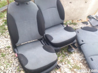 fiat stilo 3v 5v karavan sedeži spredaj zadaj črna barva sed