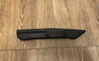 serija 5 e60 e61 desna obloga sedeža BMW spredaj 7068502 letev