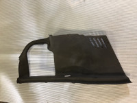serija 7 e65 e66 leva obloga prtljažnega prostora BMW 8223555