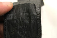 VARNOSTNI PAS OEM N. 13290256 ORIGINAL REZERVNI DEL OPEL CORSA D S07 (