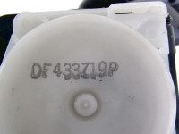 VARNOSTNI PAS OEM N. 7335013040C0 ORIGINAL REZERVNI DEL TOYOTA COROLLA