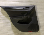zadnja leva tapeta GOLF 7 VII zadaj levo obloga vrat 5g4867211