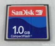 Sandisk CF 1GB spominska kartica