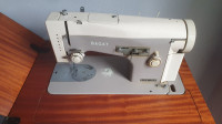 Šivalni stroj, BAGAT 555
