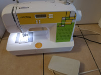 ŠIVALNI STROJ  PRIVILEG