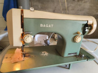 Šivalni stroj Bagat Maja