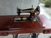 Star šivalni stroj SINGER letnik 1926