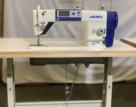 Industrijski šivalni stroj JUKI 8000A - PRAKTIČNO NOV