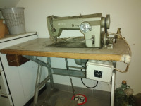 industrijski šivalni stroj Necchi