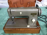 Šivalni stroj PFAFF namizni