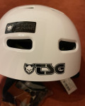 TSG bela čelada, športna čelada, skate, bmx čelada