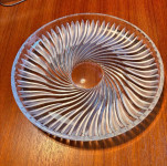 Vintage steklen servirni krožnik – spiralni vzorec, cca 29 cm