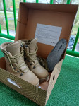 Novi vojaški škornji ALPINA - št. 43