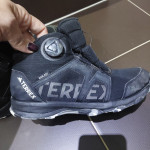 Gležnarji Adidas št. 37