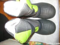Zimski nepremočljivi škornji z barvnimi lučkami, vel 26