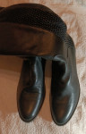 škornji 42 novi usnjeni črni, 70€