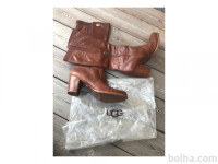 UGG usnjeni škornji