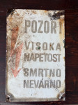 Email tablica pozor visoka napetost