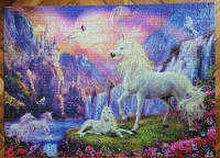 Sestavljene puzzle - Samorogi (sveti v temi) - primerne za v okvir