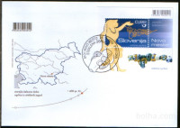 OPD 23/2010 arheologija steklena ogrlica
