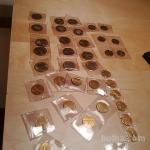 Kovanci zbirateljski (3 eur, 2 eur, 5 tolarjev) več kosov