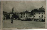 Izola trg Garibaldi poslana 1927 in dobro ohranjena