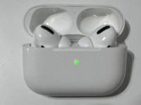 Apple AirPods Pro (D slušalka v okvari)