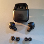 Brezžične ušesne slušalke JBL Club Pro+ TWS črne