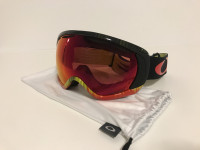 smučarska očala OAKLEY Canopy red