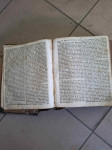 Par sto let stara knjiga,nemška gotica,1234 strani.