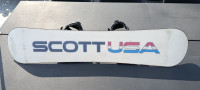 Scott USA snowboard z vezmi 125 cm