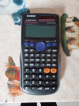 Kalkulator casio fx-85ES PLUS