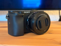 Sony Alpha 6400 E PZ 16–50 mm F3.5–5.6 fotoaparat