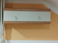 Stenski element Alples Globus