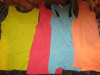 Ženske spodnje majice-več barv, vel S, M. L