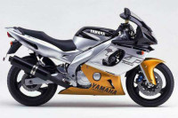 Prodam po delih Yamaha  yzf 600 thundercat