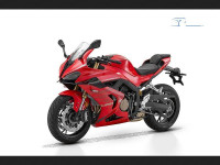 QJMotor SRK 800 RR