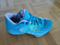 Nike 38