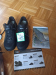 NOVI pohodni, treking, nizki čevlji Planika št. 42 ali 8.0, VIBRAM