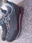 Ženski čevlji La sportiva Boulder, št. 42