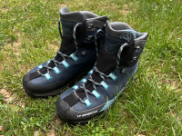 Ženski pohodni čevlji La Sportiva TRANGO TRK LEATHER GTX št. 40