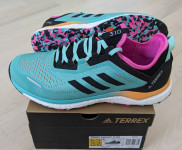 ADIDAS Terrex Agravic Flow št. 44 2/3 tekaške superge