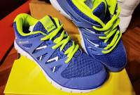 NOVI Karrimor duma tekaški čevlji