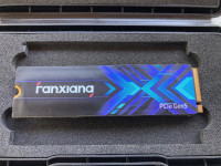 Fanxiang S910 Pro M.2 4TB NVMe PCIe 5. Health: 100% Hours: 0h