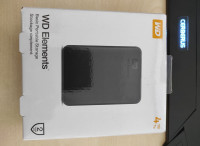 Western Digital zunanji trdi disk Elements Portable 4 TB, 3.0 USB, HDD
