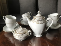 Čajni - kavni porcelanast servis