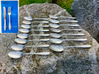 Jedilni pribor stare aluminijaste žlice »1.MAJ« Vladislavci 1977 po 2€