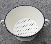 vintage emajlirano cedilo, GORICA fi 28 cm Primerno samo za dekoracijo